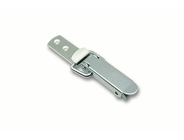 Self locking buckle